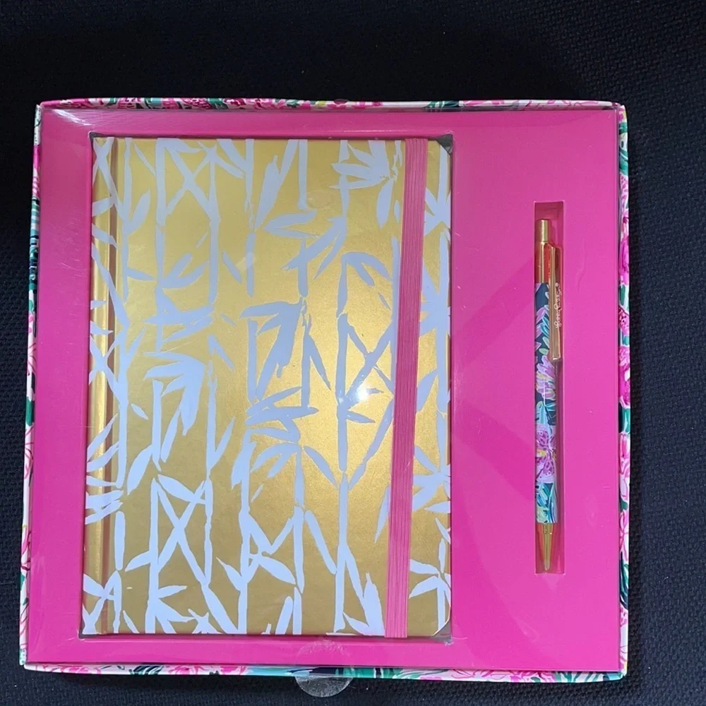 NWT Lilly Pulitzer journal with pen